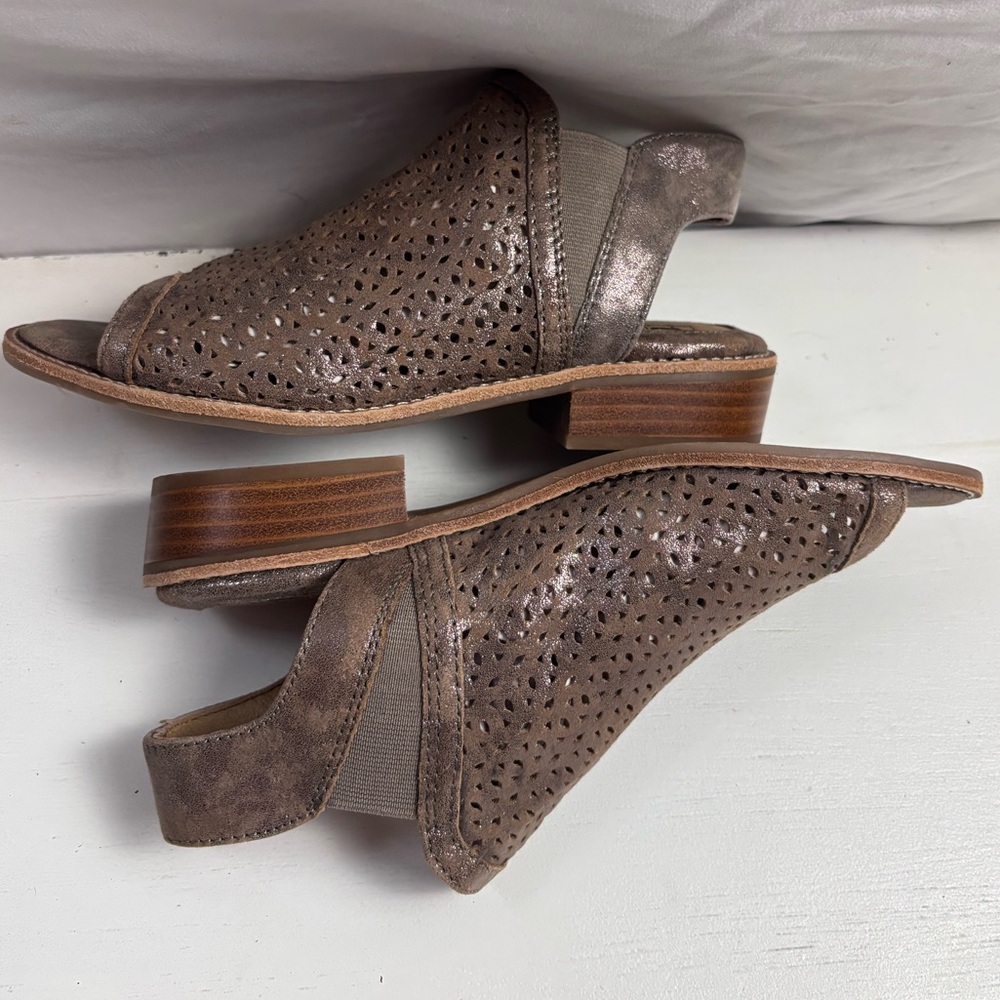 Söfft Nalda Metallic Suede Sandals Women’s 6M – Distressed Leather Comfort Chic - Picture 14 of 14